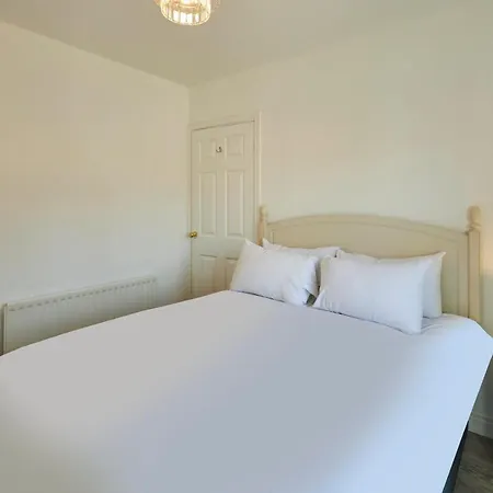 Holiday home Host & - White Rose