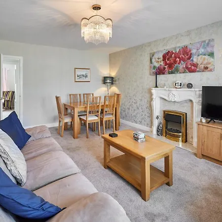 Host & - White Rose Holiday home
